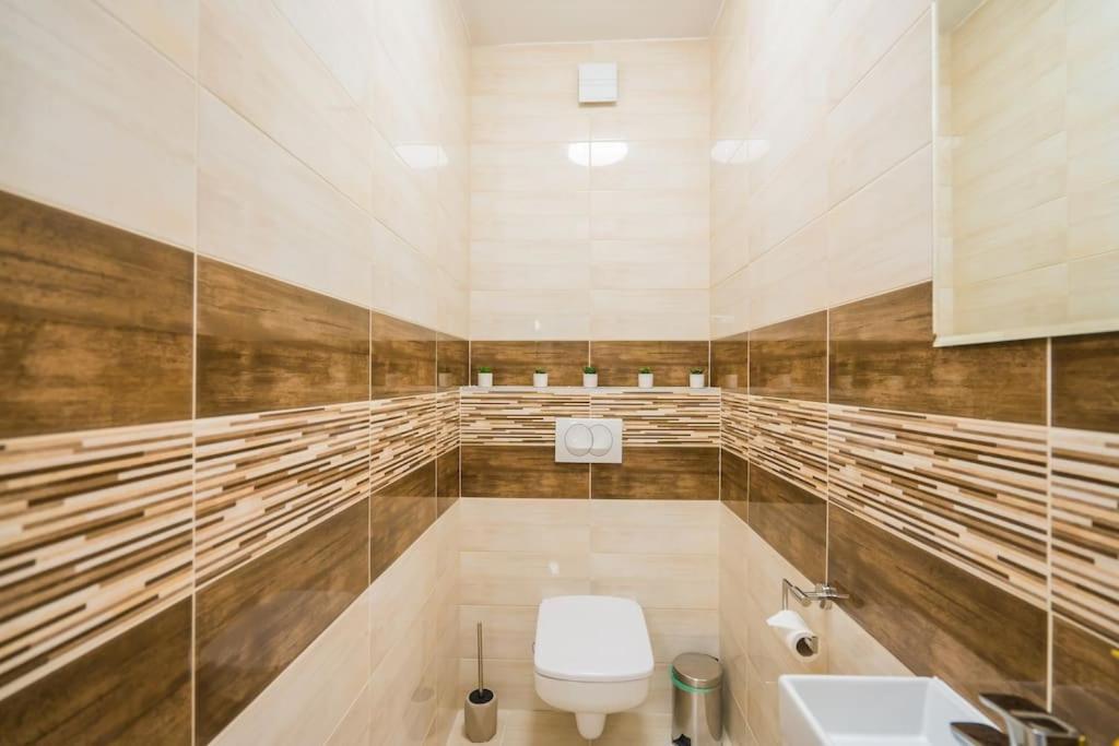 Jungle Apartment Siofok Luaran gambar