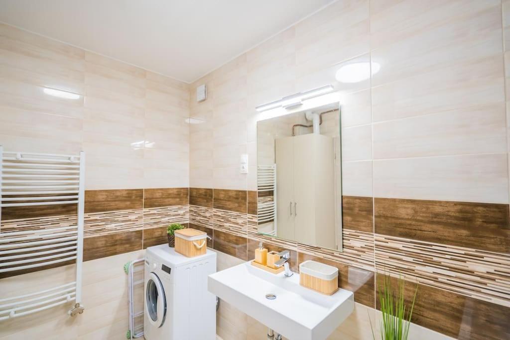 Jungle Apartment Siofok Luaran gambar